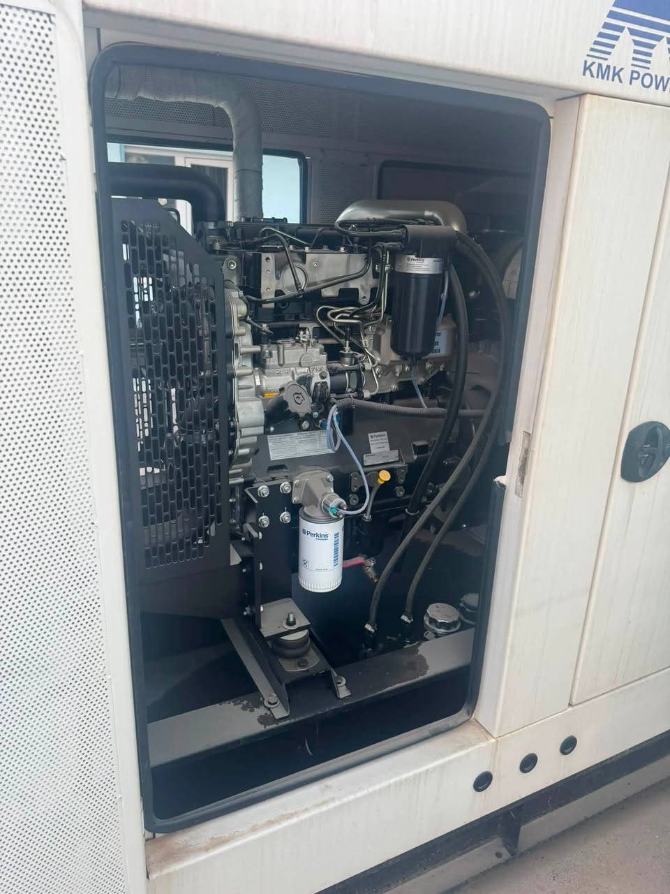 بيركنز زيرو صفر فول كاتم ضمان سنه ٨٨ كيفي *********** واتساب
