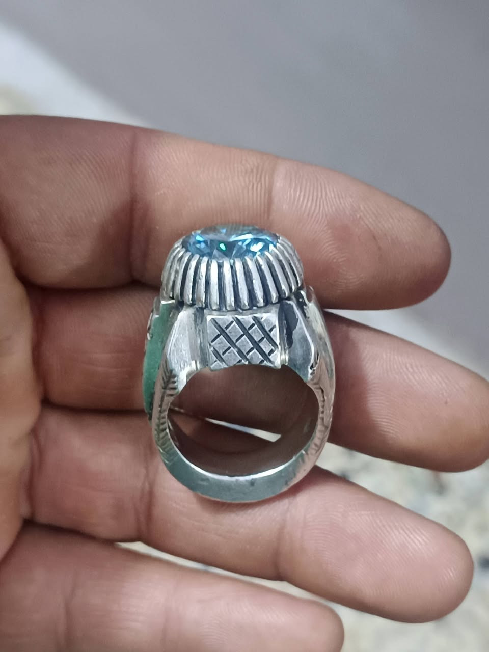 قطعه ثكيله فضه وزنهه 56 للبيع سعر خاص
***********
