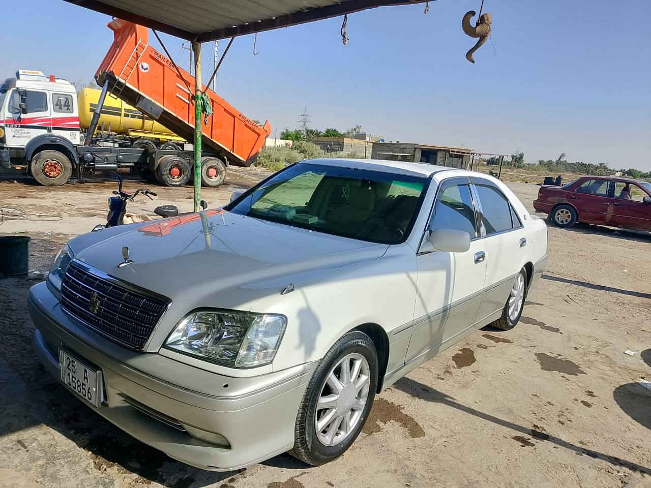 ﷽
السلام عليكم ..  كراون  ((   ملكه.  ))
للبيع ملكه  رقم كركوك سياره بأسمي رقم انگليزي 
مداور ثاني يوم 

 موديل  _ 2000 _اصل 
مكينه. دي فور الجبير جديده صارلها شهر من بدلتها
شاصي 75 .  
كير مكينه كله جديد 
كفاله عامه. سياره فول عده الفتحه
سياره جديده كلش وجاهزه  

✅  ♕  المواصفات ♕
✅       :4 دكم اصل  :  
✅  كشنات كهربائي
✅  مري شفط بلاد  
✅  داخل بيجي
✅  تحكم  خلفي كامل بلصوت  
✅   دمام خلفي  
✅مثبت سرعه
✅ غرفة بيجي  وصاج ملكي 
✅ سييدي 6. اقراص
✅ فول بطن  
✅ برده خلفيه 
✅ سستم ايرباك
 وبعد بيهه مواصفات هوايه 
وتعرفون مواصفات الملكه 
العنوان : الناصريه الغراف 
ل اتصال 📞 

*********** هذا رقم راعي السياره
غير متواجد عل فيس مكلف بالنشر
