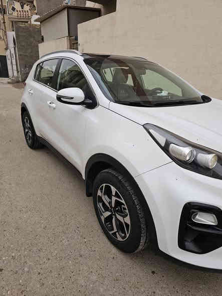 السلام عليكم كيا سبورتج ٢٠٢٠ رقم اربيل بسمي تحويل مباشر
اخوان السيارة كير مكينة حدادية تبريد ضربة صبغ مكفولة 
بيهه طخة زغيرة كلش باب البصف السائق مامصلح 
السونار المندلاوي  مرفق بالمنشور رايدها ٢٠٥ وبيها مجال قليل
اي استفسار ***********   *********** مكانها بغداد العامرية
