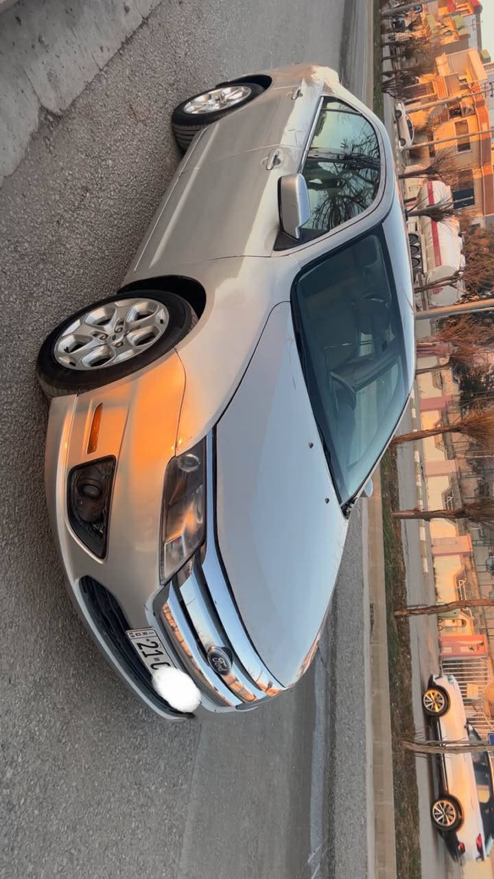 Se فۆرد فیوژن
‎مۆدێل ۲٠۱٠
‎مەکینە ۲.٥ 
‎٤ بستۆن
‎ناو زەرد
‎کوشن کارەبایە و حاسەیە
‎کاڵبونەوەی نیە 
‎سەنەوی هەتا ۲٠۲۷ تازەیە
‎ تەنها ۲ پارچەی بۆیاخە بێ ناوگرتن
‎گێڕ و مەکینە و تەبرید بەشەرت
‎بە شەرتی تەحویل و غرامە
‎سعری ۸٠ گەڵا
‎شوێن سلێمانی
*********** السليمانية, العراق
