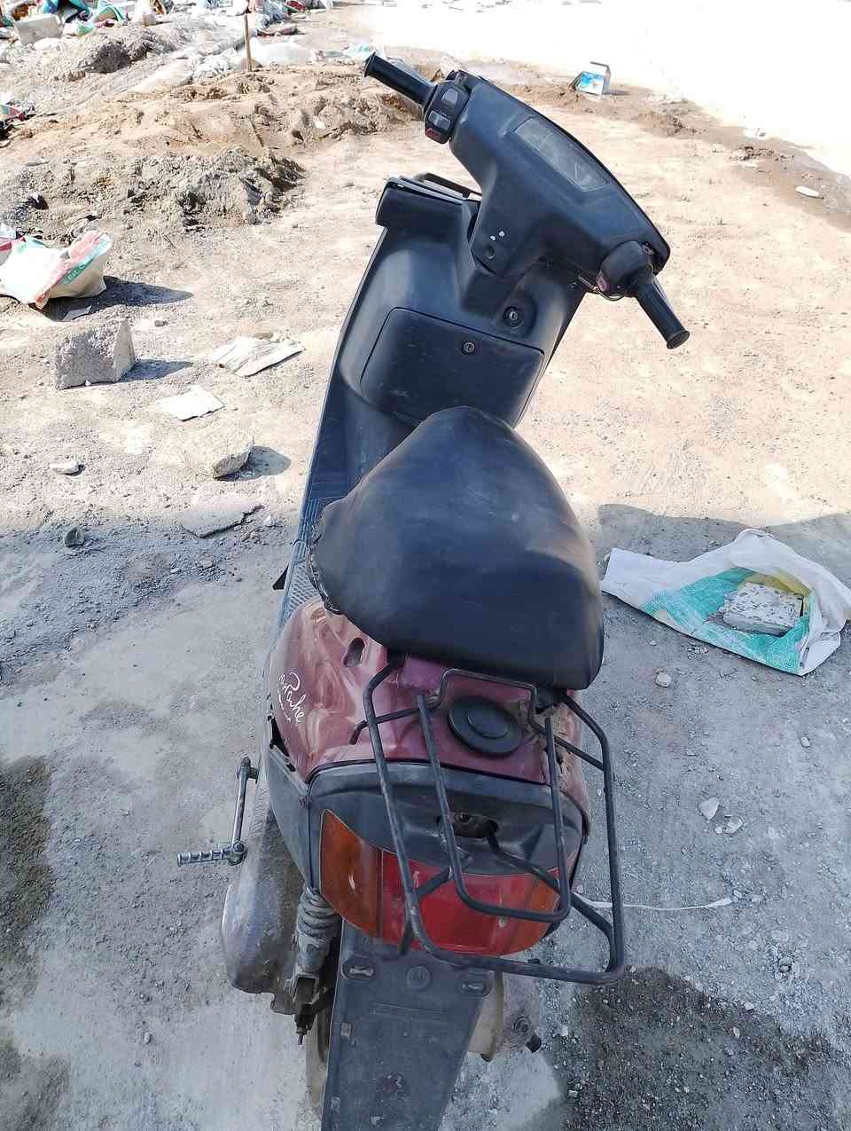 السلام عليكم ماطور بزون للبيع معمر مره وحده فقط ماطور يعوزه  فقط سبرنك مال هندر طاك
حالين يشتغل  ماطور مال روحه وجيه السعر 150وبي مجال قليل 
اتصال عل رقم ***********
