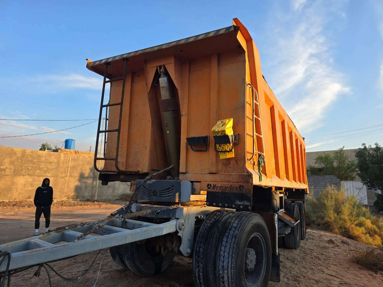 السعر 120 وبها مجال قليل

رقمي***********
