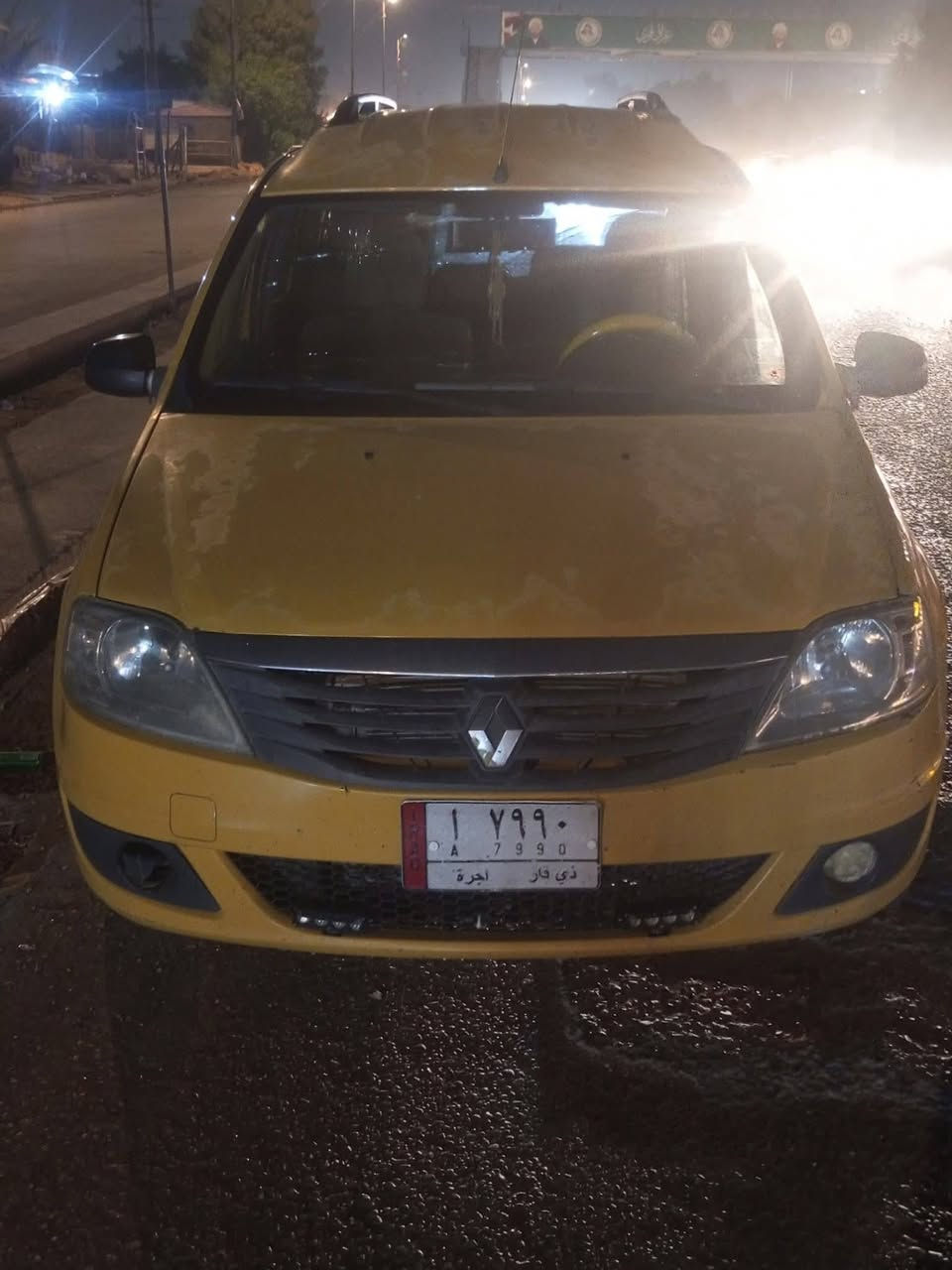 سلام عليكم رينو 7 راكب للبيع السعر قفل37 مكاني غماس ***********
