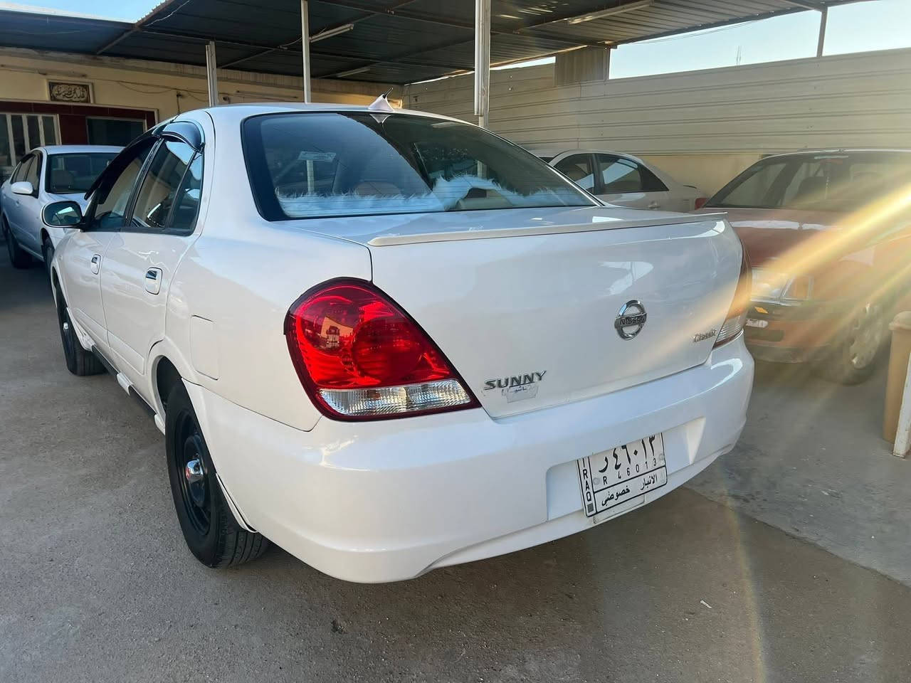 للبيع سني
موديل 2010
محرك اسود بلادي
كير عادي
سونار مرفق ويا الصور
تحويل مباشر
السعر  100
وبيها مجال قليل
للاتصال ***********
