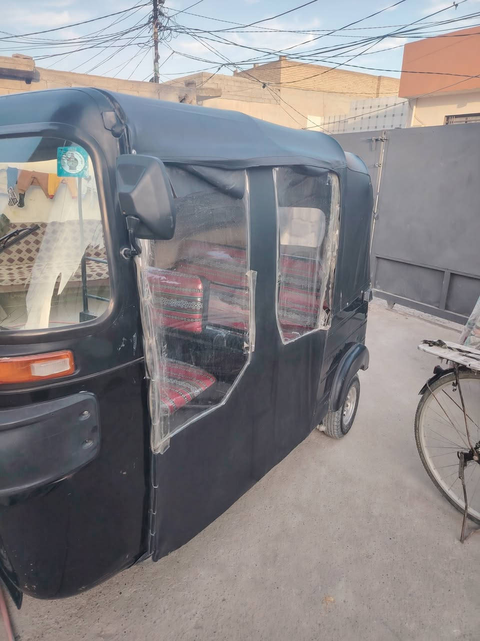 تكتك للبيع مرقمه كامله تحويل ثاني يوم السعر ٦مليون ***********
