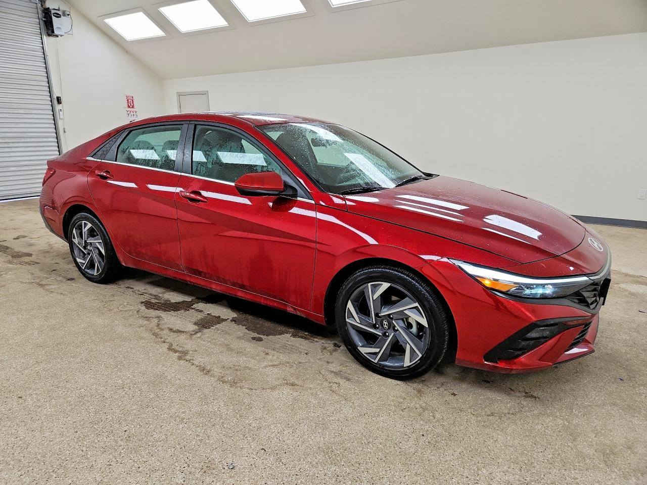 ***مزاد***
2025 HYUNDAI ELANTRA SEL
تاريخ المزاد/9/2/2026   الساعة : 8:00 مساءاً
الضرر:كما موضح في الصور
المسافة المقـطوعة /14,852 mi
حجم المحرك /2.0لتر       4 سلندر  
السعر/ حسب المزاد
مدة الوصول/شهرين الى ثلاثة اشهر حسب الولاية
توضيح:-
يتم عرض السيارات المميزة في المزاد يومياً.
صور وتفاصيل واضحه للسيارات المعروضة.
🌐امكانية النقل الدولي الى مختلف الوجهات :
♦ام قصر
♦كردستان العراق 
♦الامارات 
♦الاردن 
♦️ميرسين  
👌خدمات اضافية :
🔧تصليح في دبي 
🛑فحص السيارة وكشف الاضرار السابقة ببرنامج كارفاكس قبل الشراء مجاناً.
🔥انظموا الينا ولا تفوتوا فرصة شراء السيارات من المزاد🔥 واهلا وسهلا بالجميع 🤝
تواصل معنا على الواتساب:
*********** مهندس حسين
*********** استاذ مرتضى
او الاتصال على:
*********** مهندس حسين 
*********** استاذ مرتضى
 العنوان: الديوانية - قضاء عفك- مجاور كراج عفك
#نيبور_موتورز #بغداد #مزاد #العراق #وارد_امريكي
