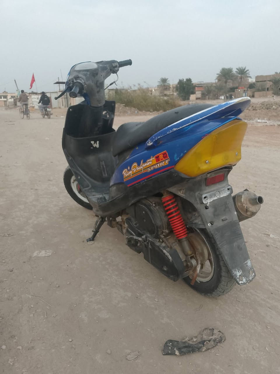 سلام عليكم للبيع دراجة ماكس عدلة 
مكينة 49 بلادي مامفتوحة
كهربائيات كاملة 
هندر شغال 
سلف شخال بس الباتري كاين
صلنصةFM
ماكو تبخير 
دبل امامي خلفي 
كلجات كاملة
لايتات كلهة شغالة
السعر 450وبيهة مجال حك الجية
الدراجة كاملة العنوان بابل حي العسكري
للاستفسار الاتصال ***********
