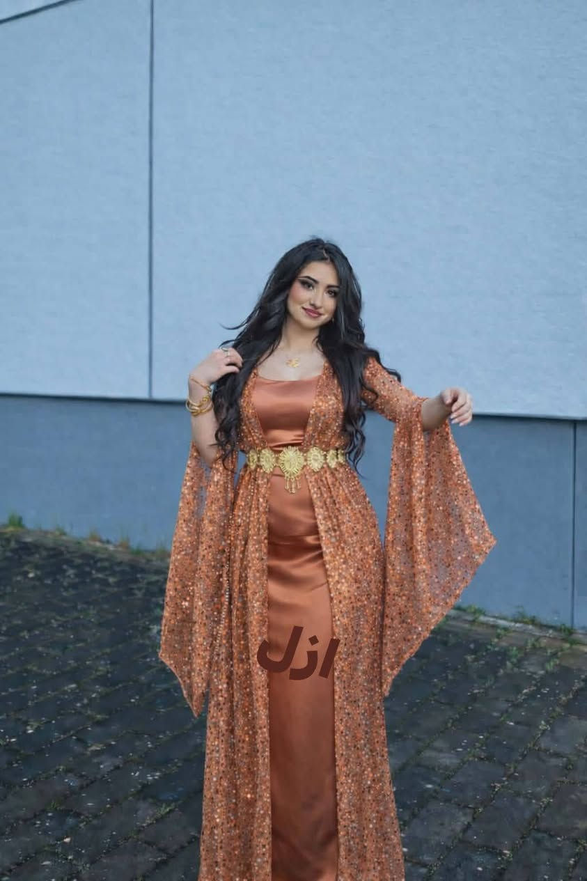 متوفر الآن ✨ ستايل كردي راقي
خامة فخمة ✨ قياسات مضبوطة
اختاري أناقتك اليوم 🤍


**إذا كنت صاحب هذا الإعلان وتريد حذفه لأي سبب، رجاءا أرسل رسالة إلى الدعم الفني**