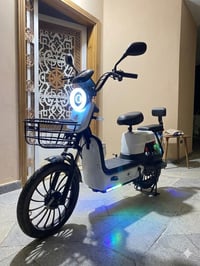 دراجتين شحن للبيع سعرهن ٧٠٠  للستفسار واتساب فقط 07861009695