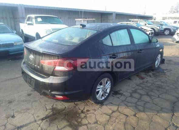 سلام عليكم النترى 20 وارد امريكا بدون حادث بدون صبغ لسياره ليبل واحد سونار منشور مكينه 2000 دوش تخم تاير باتر جديد منضومه زنون  سياره جاهزه سعرهه127  مكاني بغداد الحسينيه شراي اتصل ***********
