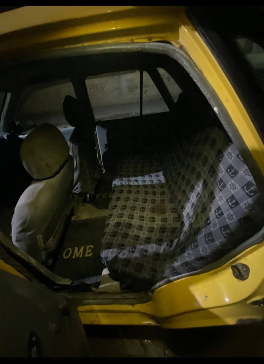 سلام عليكم سايبه للبيع كير مكينه زينات شواصي مكفولات كهربائيات كلهن شغالت سياره حلوه مال شغل ترايك وين متريد سياره بدون راعي وسنويه ضايعه اتكفل عشائر وطلب وسرقه سعر ٨٠٠ الف مكان نجف ***********
