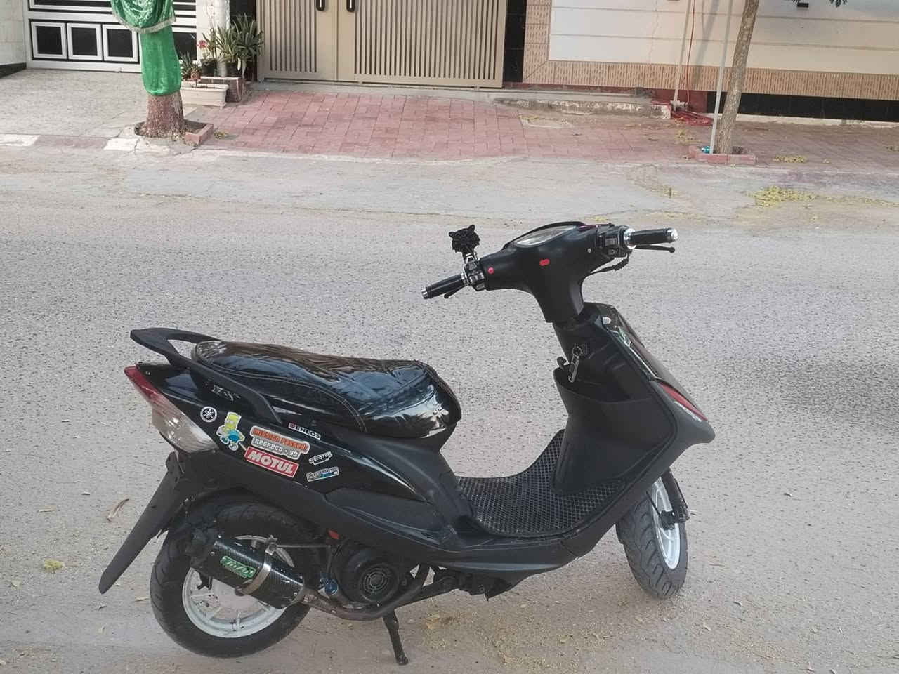 ماكس للبيع ماناقصه ربع كامله وحلوه بوشه٥٥السعر650وبيها مجال قليل مكان كوفه ***********

