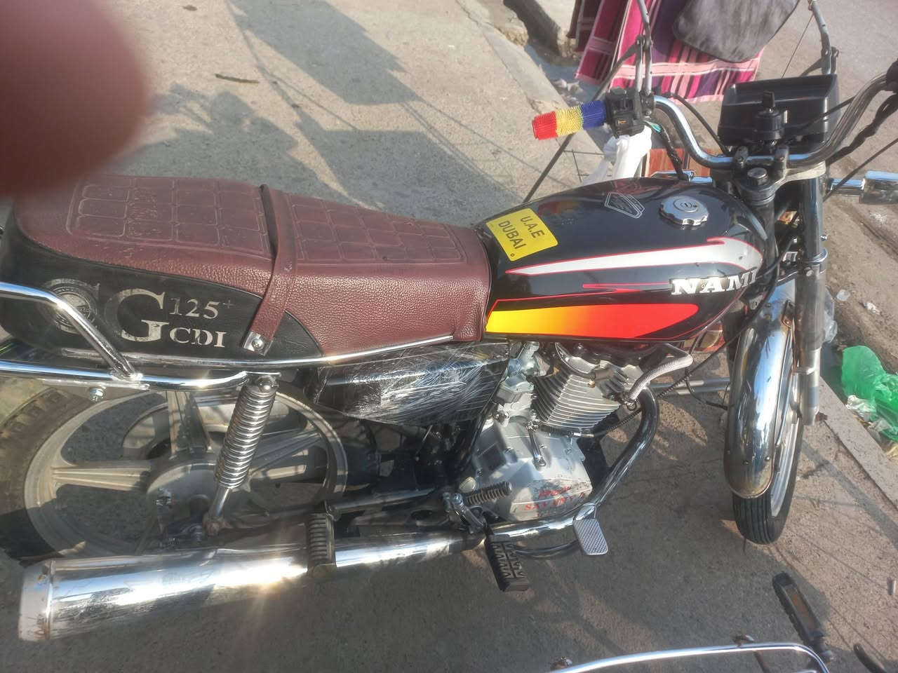 سلام عليكم متاح دراجه خمس كير  محرك سبانه مامضروب 

شرط دراجه خير من الله بس كهربائيات طافيه باتري يريد 
السعر ٣٥٠بي مجال قليل 

***********
