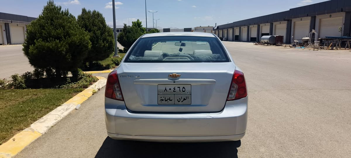 ئۆپترا گێڕ ئۆتۆماتیک 2008 ڕەنگی سلڤەر سێ پارچەی بۆیاخە بێ ناوگرتن بەشەرت گێڕ و موکینەی بێ عەیبە سەنەوی تازە بەسەرچوە زۆر زۆر تون و تۆڵ و بێ کێشەیە
شوێن سلێمانی 
ژ.م *********** السليمانية, العراق
