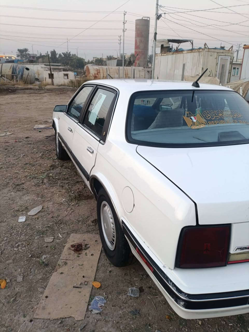 السلام عليكم جميعاً اولدز موبيل 1990 رقم نينوى انگليزي سنوية بأسمي رقم انكليزي لحد ٢٠٣٠ السياره خير من الله مصبوغه عام للجَماليه گير ومحرك بلاد إعادة النشر بسبب الوعود الكاذبه مكاني ديالى بعقوبه بهرز *********** السعر ٣٧ بيهه مجال
