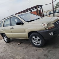 سبورتج • ٢٠٠٧ • ٤ سلندر