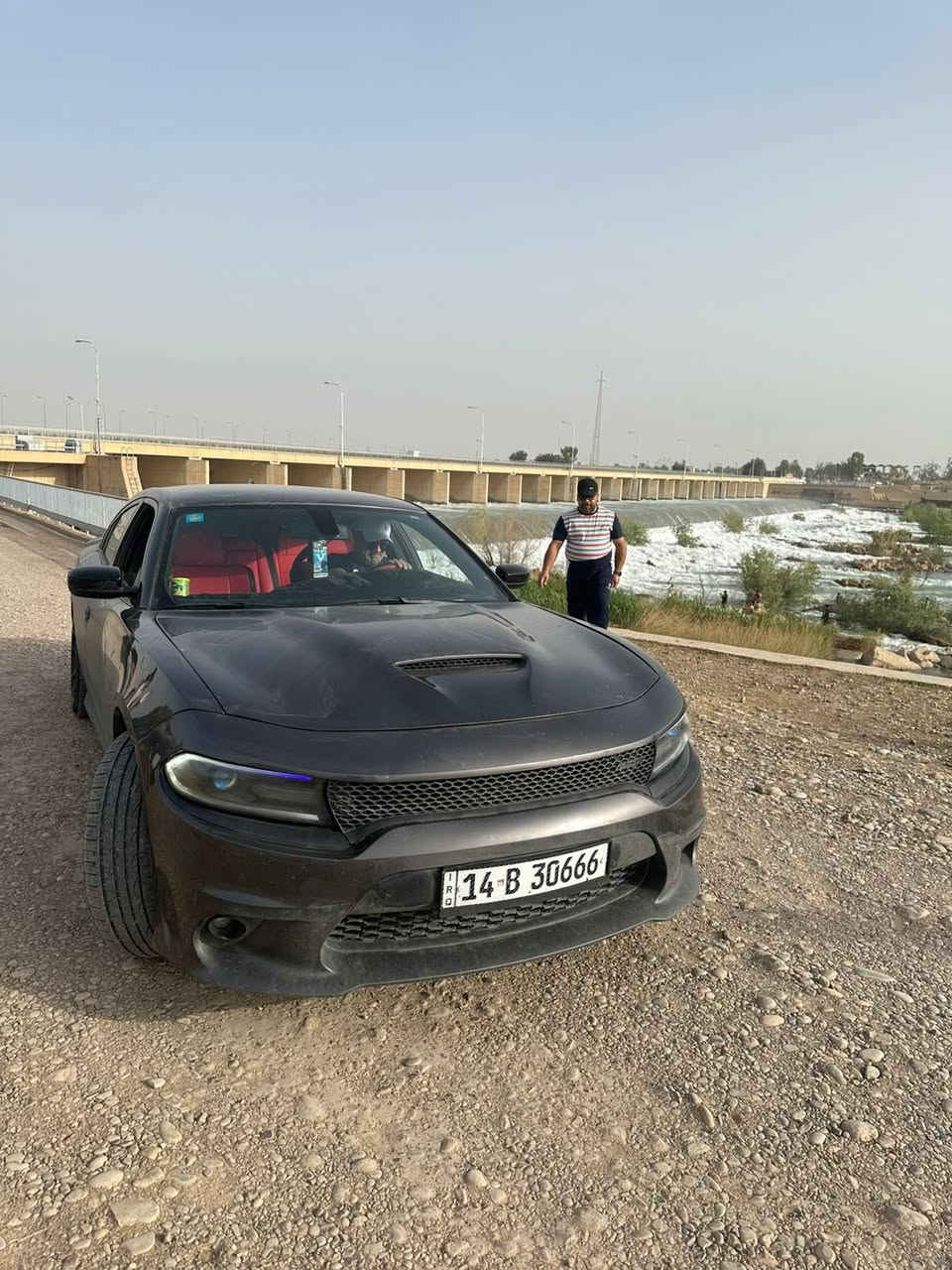 جارجر مديل 2019اصل بسمي
سياره اس ارتي 3600كشن حضن كهربائي شاشه تحكمات ستيرن سياره فول فقط بدون تنته 
سياره بيها بنيد وجاملغ وارد امريكي
العنوان البصره القبله ***********
السعر 178 بيها مجال قليل إتصل وبلخدمه
