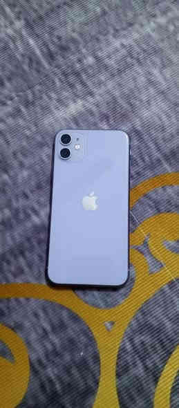 سلام عليكم جهاز ايفون 11 عادي للبيع جهاز نضيف بحق الكلمه جهاز شخط مابي نضيف بطاريه (82) ذاكره (128) جهاز ما مبدل بي اي شي كله بلادي السعر 250قفل 
رقمي:  ***********
