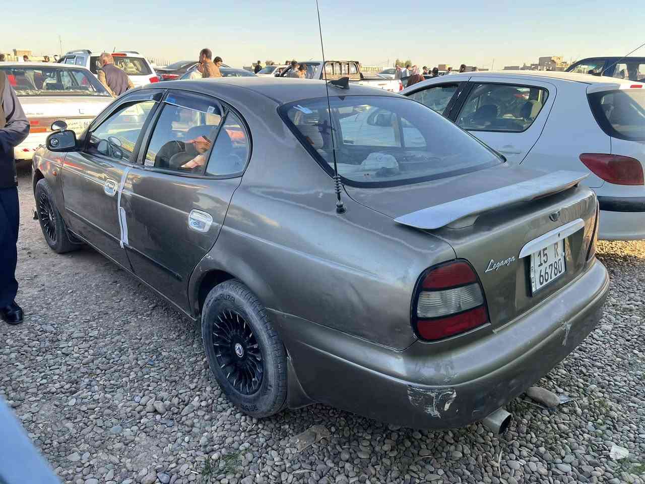 سلام عليكم 
دايو للبيع
موديل 1999 
كير ومحرك فكترا 16 شرط 
تواير وصدر جدد
السعر 45 
الرقم ***********
