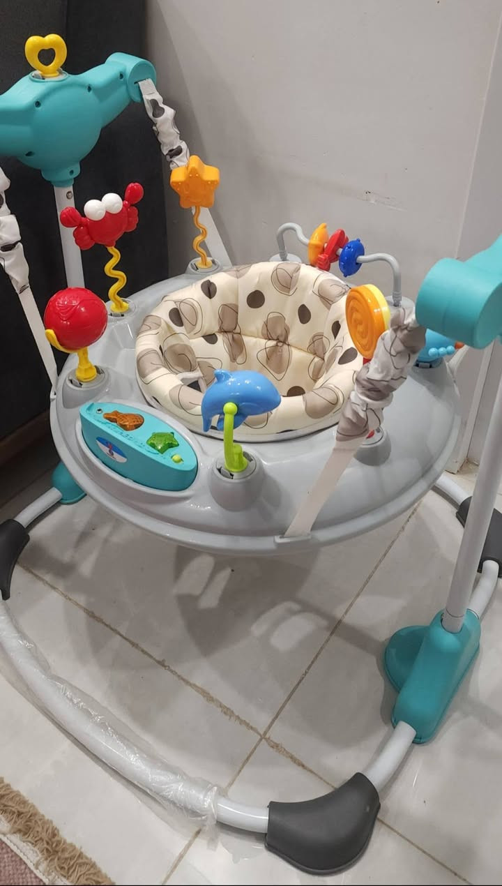 سلام عليكم 
نطاطه كلش جديده و قوية استعمال جدا  قليل 
ماخذتها  ب٧٥ ابيعها ب ٥٠ مع حجلة هدية 
الي يحب يشتريها يتواصل ويه الرقم ***********
