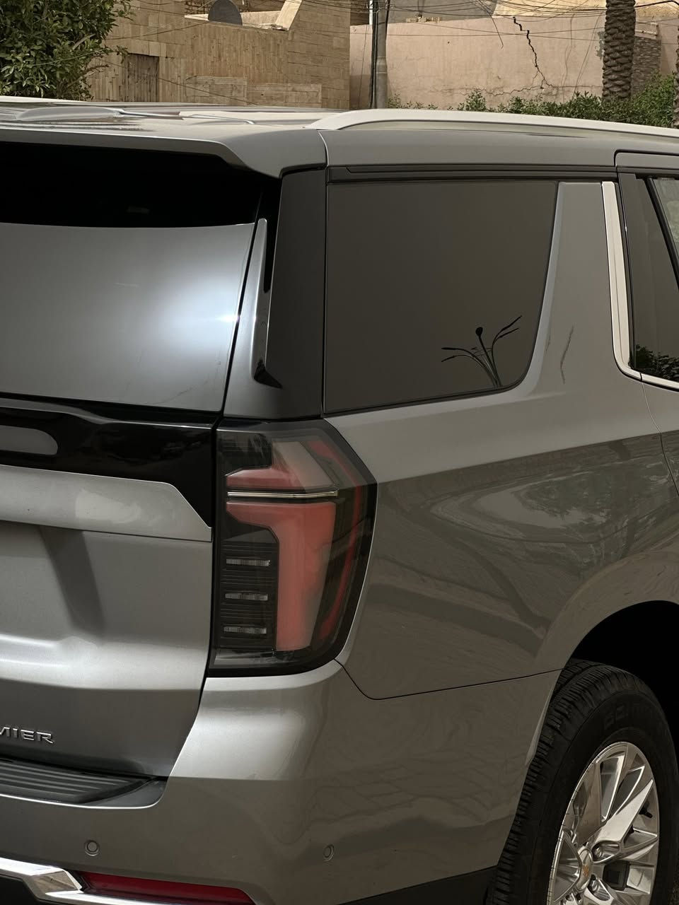 سلام وعليكم TAHOE (PREMIER) موديل 2025 كلين كفاله عامه من البارد والصبغ والتبديل والفتح والبارد سياره جديده جدا السعر 515 وبيهة مجال بسيط مواصفاتهة معرفوهة البرايمر فول ماعد البانوراما فول الفول كشنات هزاز لد اماي خلفي كشنات منفصله VIP كشنات تدفئه تبريد شاشه متصله دجيتال كير تعليك فول الفول دبل اكزوز ماشيه 17 سياره كير مكينه وصدر برغي ممفتوح بيهة على وضع الشركه كفاله عامه رقم اربيل بسمي تريد تحويل او وكاله اني حاضر بسمي مكاني بغداد حي الحسين للاستفسار ***********
