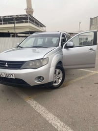 اوتلاندر 2008خليجي صبغ اكثر من قطعه ابيع حزام بدون دواخل بدون كص مكينه...