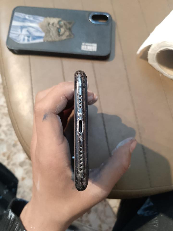 السلام عليكم 
ايفونXMAX
للبيع كلشي ممبدل بي على وضع الشركة انطيك بي
ضمان استرجاع اذا لگيت شي مو ماله او مبدل 
بطارية80 تليفون نضيف السعة 256
السعر 200 وبي مجال للطيبين
الرقم ***********
