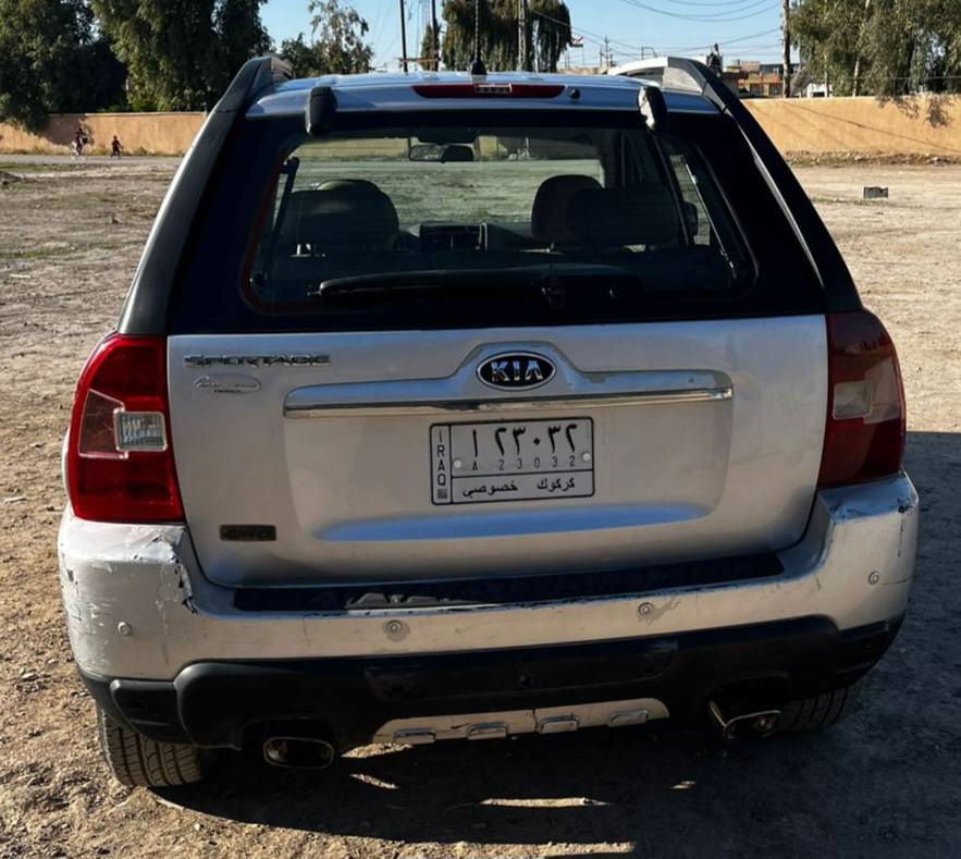 كيا سبورتج خليجي موديل 2009 بيه جاملج  باب اليسرالسعر 90$وبيه مجال للاتصال *********** وستاب/*********** اتصال
