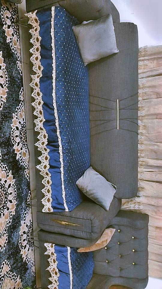 تخـــــــم  عشـــر مقـاعد جديد ممستخدم هوايه  توصى مو سوگي / بغداد


**إذا كنت صاحب هذا الإعلان وتريد حذفه لأي سبب، رجاءا أرسل رسالة إلى الدعم الفني**