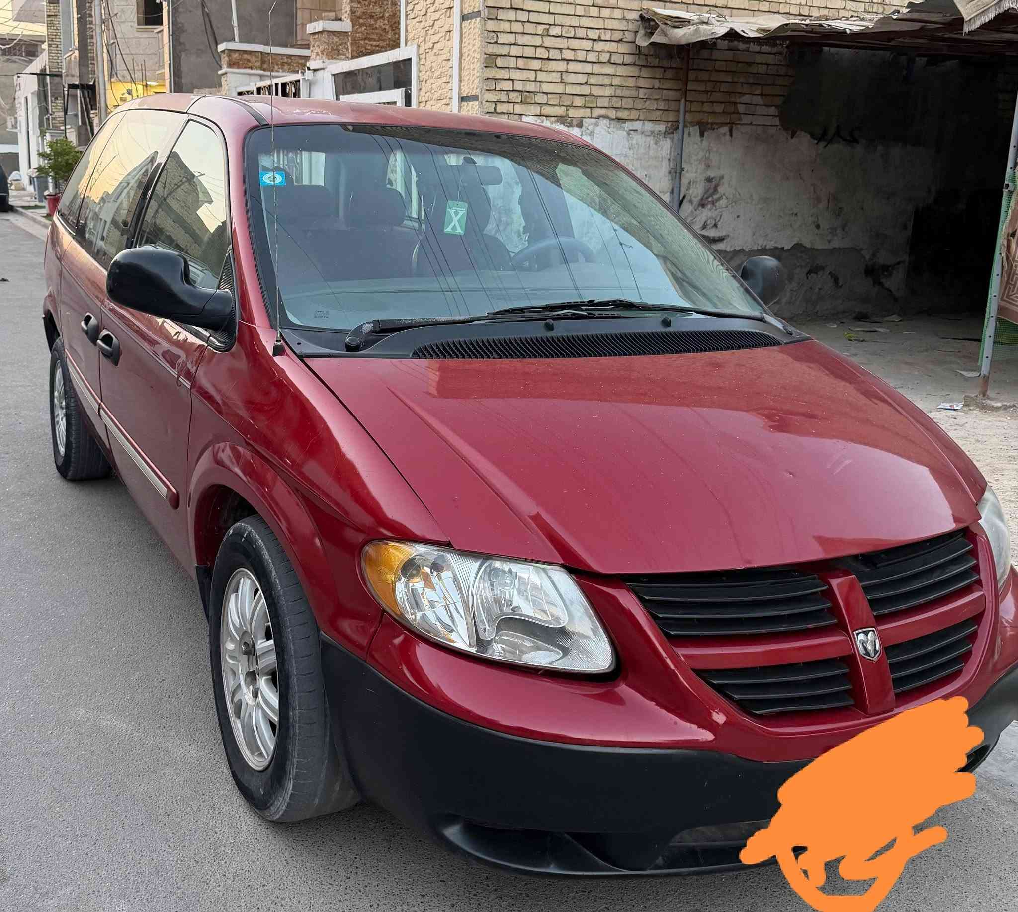 دوج كرفان ٢٠٠٧
السياره ماشيه ١٦٠الف حقيقي
داخلها دشبول بطاين بوب تنته بالجيس
السياره بيها جاملغ جهة السايق بدون داخل طخه بسيطه
رقم ديالي انكليزي بسمي
كهربائيات جاهزه مابيها نقص
بكان السياره البياع
السعر ٦٨بيها مجال بسيط
***********
