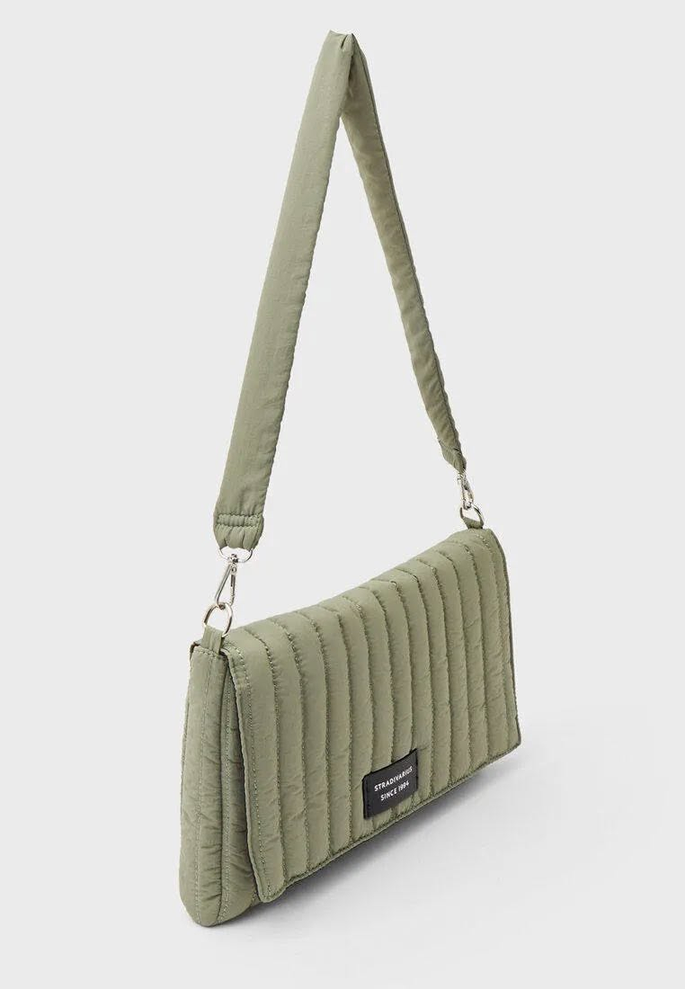حقيبة من Stradivarius 
اورجنال / سعة كبيرة 
تجنن🤍


**إذا كنت صاحب هذا الإعلان وتريد حذفه لأي سبب، رجاءا أرسل رسالة إلى الدعم الفني**