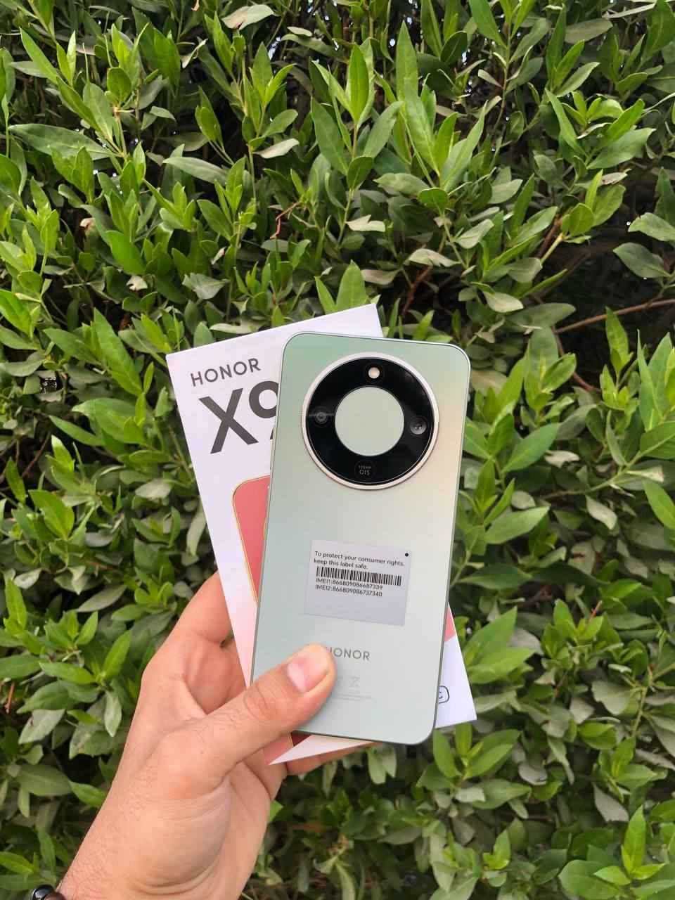 السلام عليكم للبيع HONOR X9d 5G استخدام أقل شهر عشوائية 12+12 ذاكرة 256 جهاز نضافتة نضافة الجديد كامل ملحقات حتى لاسق اصلي بي مواصفات الجهاز قوية كلش السعر 450 ألف وبي مجال قليل مكاني البصرة*********** البصرة, العراق
