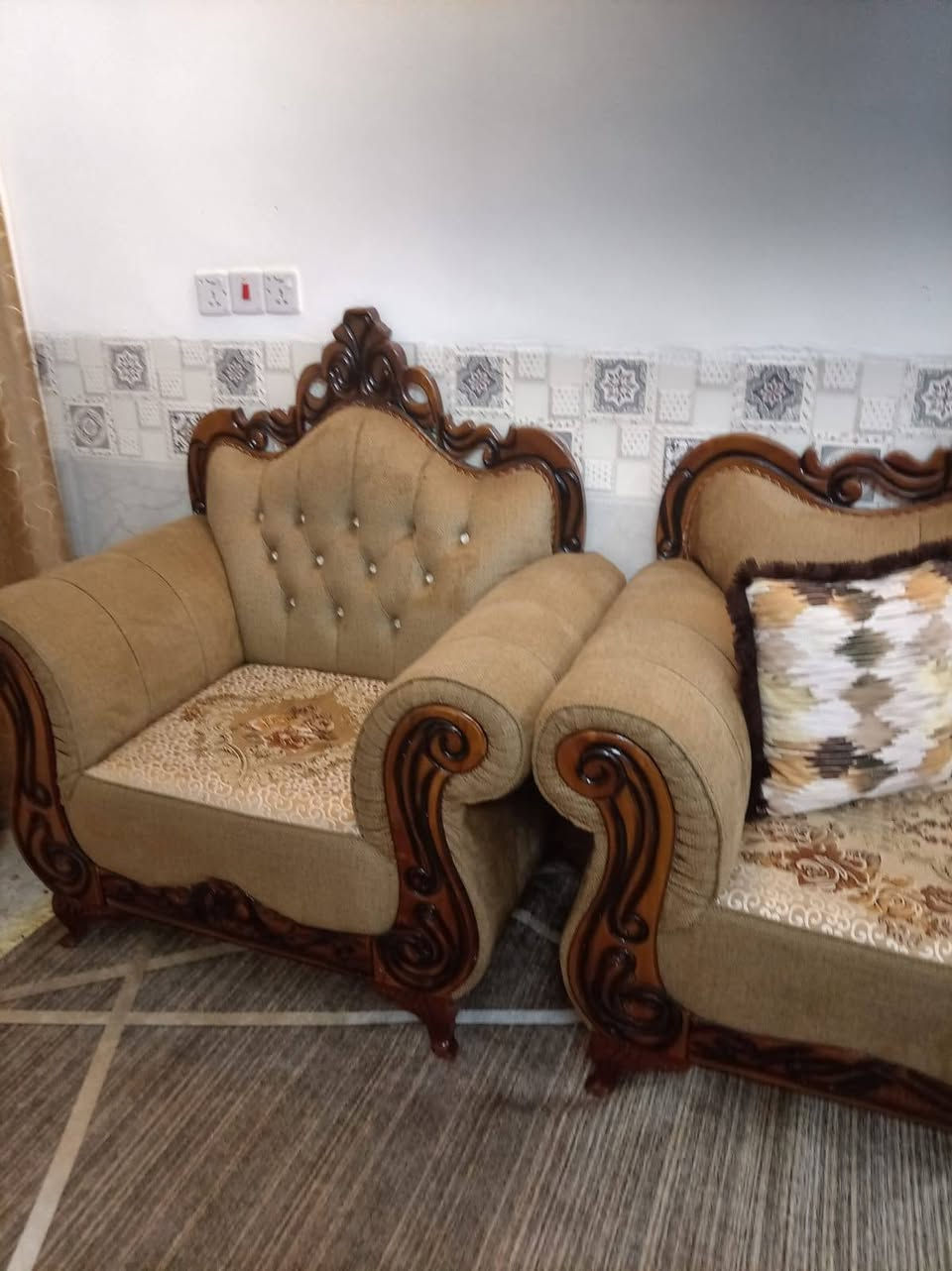 السلام عليكم عليكم
تخم نضيف نضافتهه 100٪ اي ضرر مابي
العنوان بغداد مدينة الصدر
السعر 900


**إذا كنت صاحب هذا الإعلان وتريد حذفه لأي سبب، رجاءا أرسل رسالة إلى الدعم الفني**