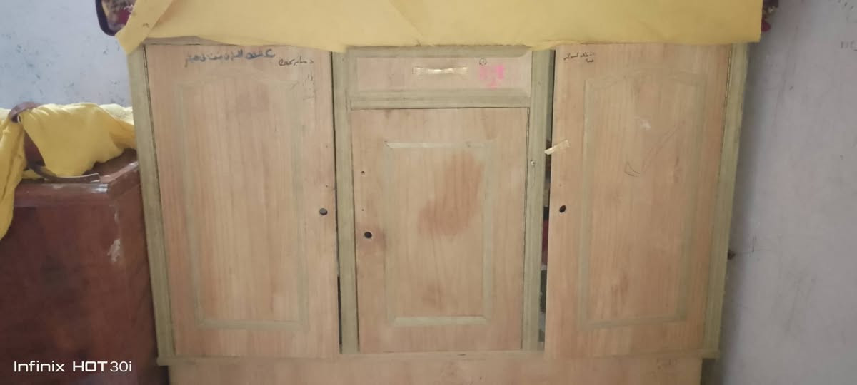 متاح أغراض بيت مستعجل ع بيع 
ابي الخصيب محيله ***********
