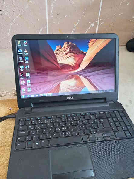 سلام عليكم لابتوب من شركه DELL للبيع سعر 120 الف وبي مجال بس بطاريته يعوزها تبديل يشتغل على الكهرباء لابتوب من شركة DELL اصلي
المواصفات:
• شاشة 15.6 إنج Full HD
• ذاكرة SSD256GB قابلة للزيادة
• الرام  4GB+4GB
• نظافة 98%
• تصميم سوبر سلم نحيف ووزن خفيف

• حقيبة هديه
• شاحن  أصلي يدعم الشحن السريع
.  ماوس هديه 
عنواني قضاء مخمور _الموصل 
رقم  ***********
