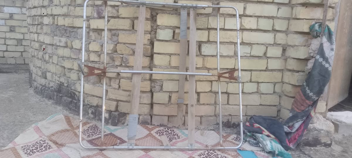 سله البيع عوزه بس خشبه 25 ***********
