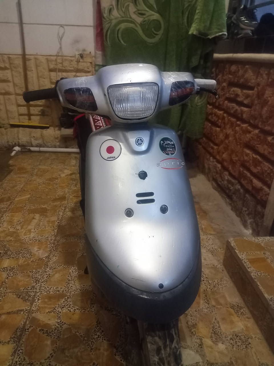 السلام عليكم دراجه بطه ٢٠٠٣ لبيع نضيفه معدل شلع تايرات جدد كفر بلادي مكينه جديده هورن قفل ركبه وياله جدد نكر بكل وقت سعره٢٥٠وبيه مجال الاستفسار مراسله الصفحه او الرقم ***********
