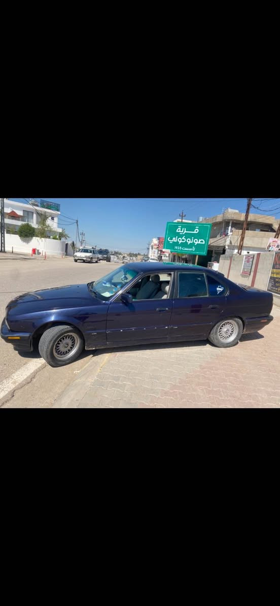 سلام عليكم 
للبيع او مراوسه حسب قناعه 
BMW 525ia موديل 1991 
سياره بدون ضرر بدون حادث بدون خياس گير اوتماتيك محرك شرط 
للعلم گير و محرك و عقل مبدل مال 2003 يعني محرك و گير سقر 525 سياره نضيفه حيل شرط ترايك 200 منا للبصره 
تبريد تدفئه شغال تايرات جديد ويل جديد بجم عريض فول مواصفات اربع جامات كهربائي فول فول برده خلفي داخل ابيض بس بدون سلايت بدون فتحه سنويه جديده لل31 بسم صاحبي بي بطاقه بانزين رقم كركوك 
مكاني كركوك شوراو قرب مدينه العاب بابا كور كور 
سعر 58 بي مجال حك جيه رقمي 
*********** بي واتساب كركوك, العراق
