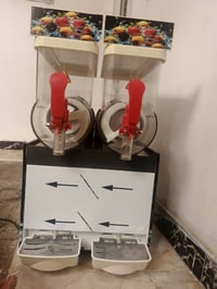 مكينة ازبري • مستخدمة قليل • سعر مناسب