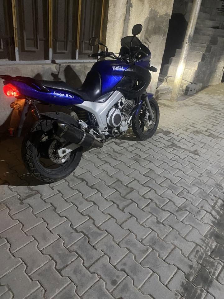 سلام عليكم دراجه ياماها tdm850cc للبيع بغداد ***********
