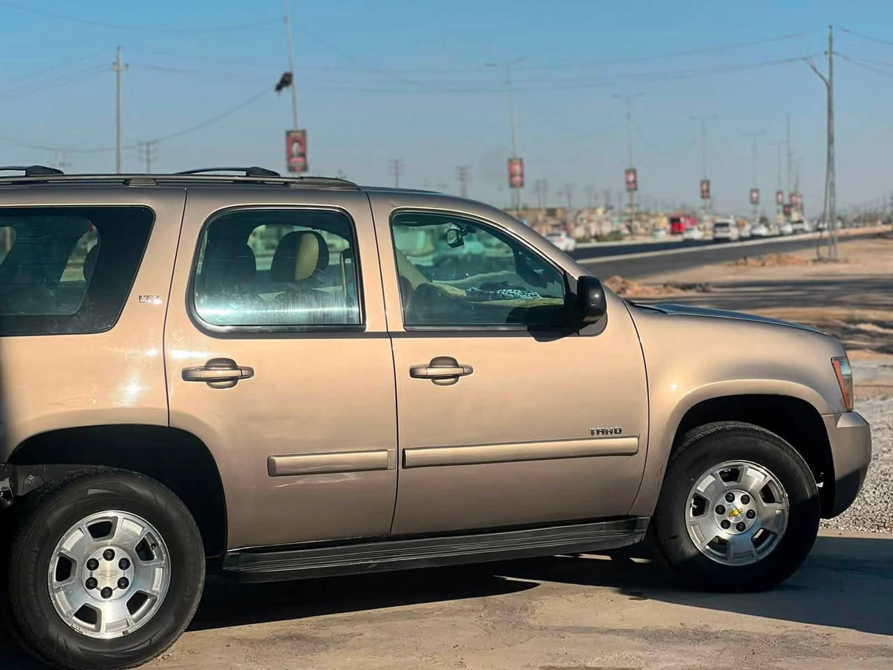 سلام عليكم
تاهو 2007  LTZ

قرار 102 ما مدفوع كمرك الكمرك ع المشتري 

سيارة جاهزة كير ومكينه شرط لا تنقيص ولا تبخير  8 سلندر 

تبريد  تخم تاير جديد 

مصبوغه عام اثر جراد 

تبديل جاملغ امامي فقط 

سيارة جاهزه 

وكالة باسم المشتري من المالك 

مكان السيارة النجف ناحية الحيدرية 

السعر 120 

***********

