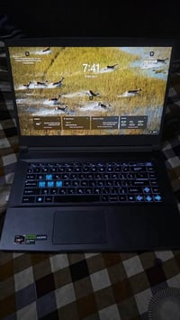 لابتوب msi  للبيع AMD Ryzen 5 7535HS ram 16 windows 11 pro 64 GPU 4050...