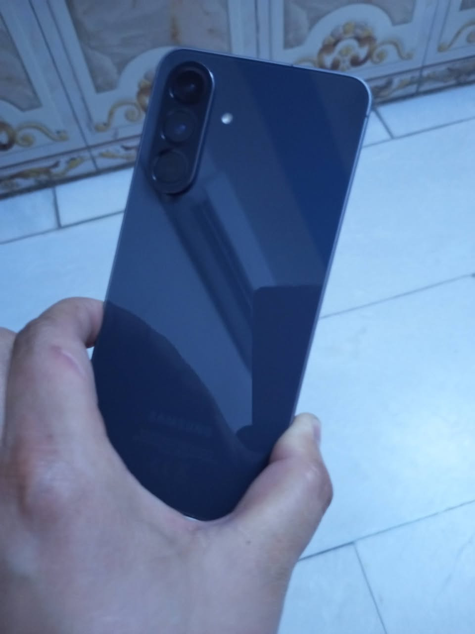 سلام عليكم A56 موبايل جديد اعله فئه مامفتوح نضافه 95 بل ميه سعر 370 بغداد البلديات ***********
