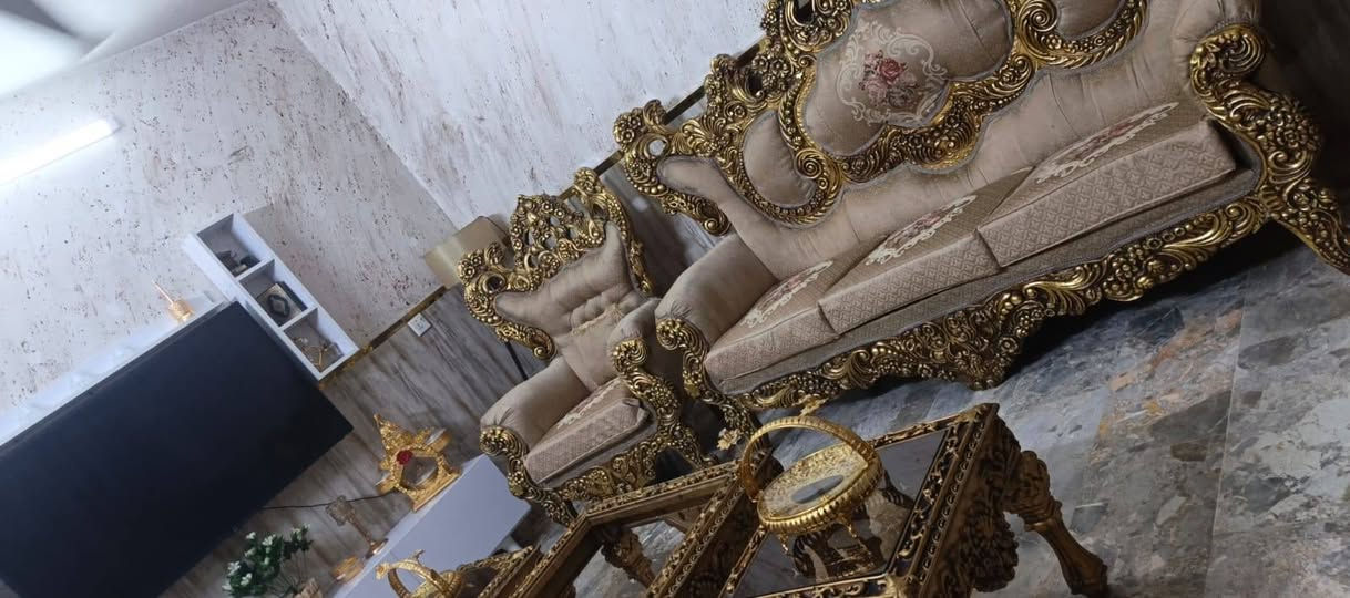 تخم نظيف جدا اخذته مليونين وربع اريد ابيعه مليون قفل الإعلام 
***********
