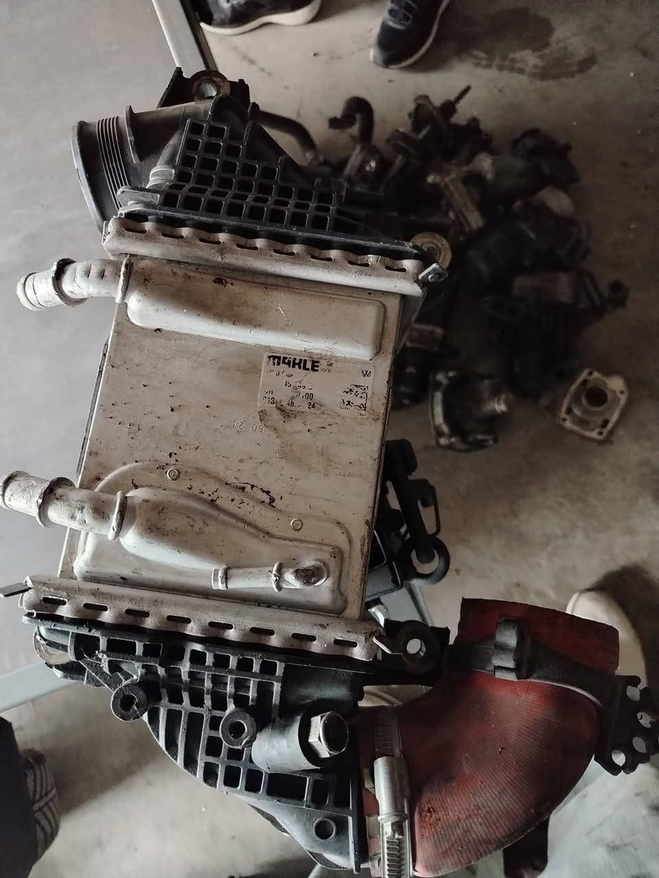 للبيع انتر كولرات
***********
