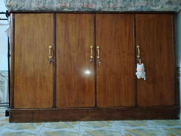 بوفيه للبيع الطول 2متر وشويه والارتفاع 1متر ونص تقريب
صاج تزكام الثقيل السعر 250 مع المجال اتصل *********** وبي وتساب ،،كربلاء حي العسكري قرب جامع ال عمران
