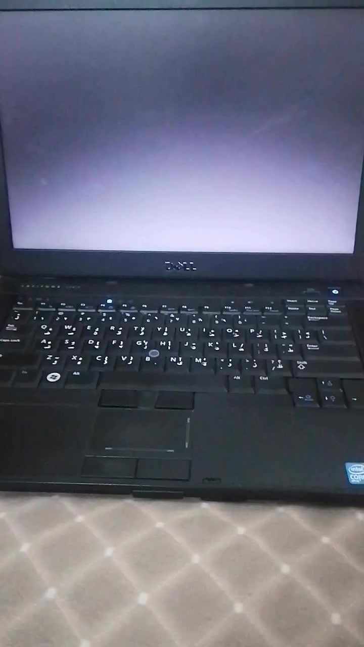 حاسبه للبيع صورتولك اش عصير بيها لاتجي اتكلي اشبيها  حاسبه ديل ذاكره ٣٢٠ كيكه رام ٤ السعر  ٧٠ الف


**إذا كنت صاحب هذا الإعلان وتريد حذفه لأي سبب، رجاءا أرسل رسالة إلى الدعم الفني**