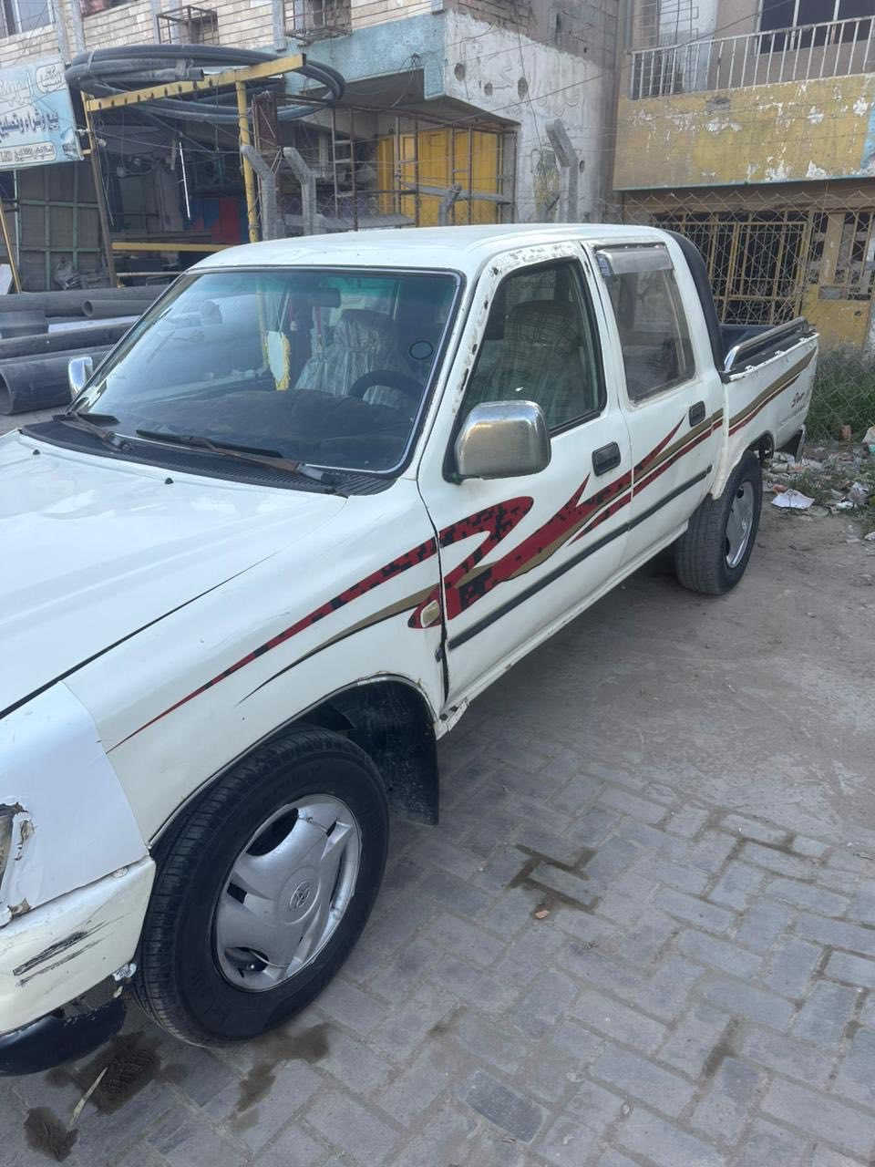 بيكم كريت وول
سلام عليكم بيكم كريت وول موديل 2006 رقم نجف انكليزي 
مشروع وطني لغاية 2027 بسمي تحويل ثاني يوم مكفولة من الضربة كير محرك شاصي مكفول عدة الكهربائيات مو شغالة 
تخم تاير حدادية جديد سعر 37 وبيه
مجال الشراي يتصل مكان بغداد بياع ***********اسيا 
***********اثير
