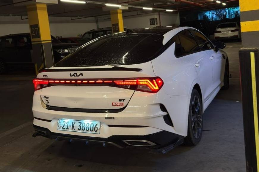 کیا K5 مۆدیل 2022‎ فول مواسەفات GT-Line
63 هەزار کیلۆمەتر ڕۆیشتووە 
سپی سەدەفی 
برئك بسمە -خەتی جادەو ٤ رادار
شاشە گەورە-پاناڕؤماـ ناو سوری بیلادی
٤ مۆدی لئخوڕین 
سپۆرت.نۆرمال.سمارت.کۆستوم ـ 
سوكان autoـ autohold
دەرگای گۆڕاوە بە بیلاد 
لەگەڵ چاملغ و بۆنیدی 
سەيارەکە زؤر جوانو تازەیە هيچ مەسرەفی نیە
شؤێن:سلێمانی

سـعـر : لە کۆمێنت داوابکە ڕاستەوخۆ بۆت دێت 📥 

گێر و مەکیەنەی بەشەرت 
هیچ کێشەیەکی تێدا نییە 

ژمارەی خاوەنەکەی 
***********
